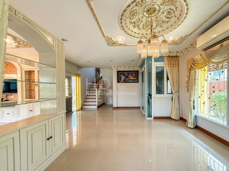Casa Ville Ramkhamhaeng – Wongwaen 2, Bangkok, Kheha Romklao Road, Khlong Song Ton Nun, Lat Krabang, Bangkok, 3 Bedrooms, 203 sqm, Single Detached House For Sale, by HOME Real Estate Service, 500321858 - DDproperty.com