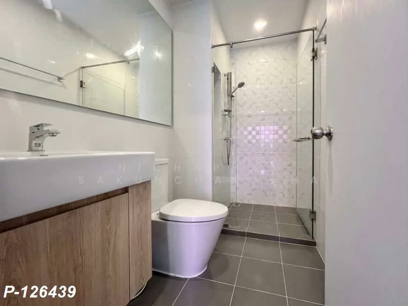 Chewathai Pinklao, Bangkok, Arun Amarin Road, Bang Yi Khan, Bang Phlat, Bangkok, 1 Bedroom, 30 sqm, Condo For Rent, by Nichaphat Sakunchayapha, 500321879 - DDproperty.com