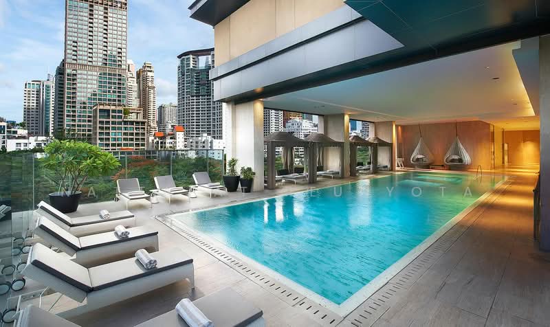 Oriental Residence, Bangkok, 110 Witthayu Road, Lumphini, Pathum Wan, Bangkok, 3 Bedrooms, 200 sqm, Apartment For Sale, by Nattapat Reunyota, 500321886 - DDproperty.com