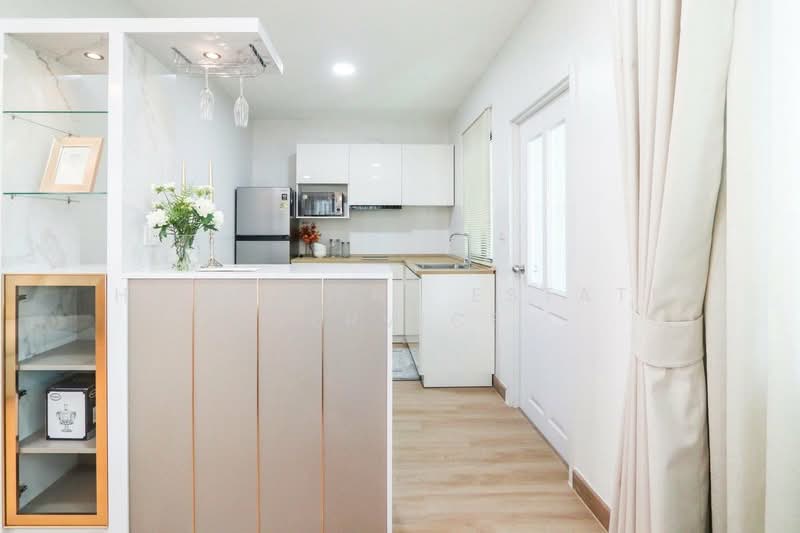 Pruksa Ville 71/2 Laem Chabang-Bang Lamung, Chon Buri (Pattaya), Soi Bang Lamung 3, Bang Lamung, Bang Lamung (Pattaya), Chon Buri (Pattaya), 3 Bedrooms, 180 sqm, Single Detached House For Sale, by HOME Real Estate Service, 500321888 - DDproperty.com