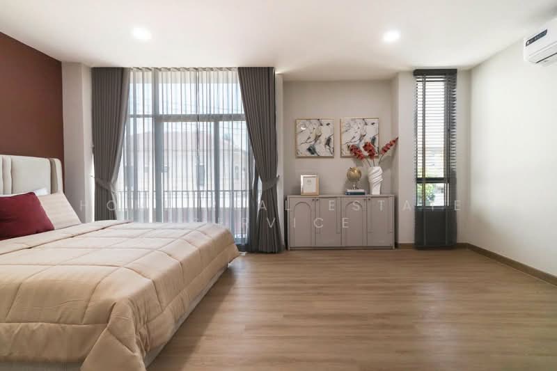Pruksa Ville 71/2 Laem Chabang-Bang Lamung, Chon Buri (Pattaya), Soi Bang Lamung 3, Bang Lamung, Bang Lamung (Pattaya), Chon Buri (Pattaya), 3 Bedrooms, 180 sqm, Single Detached House For Sale, by HOME Real Estate Service, 500321888 - DDproperty.com