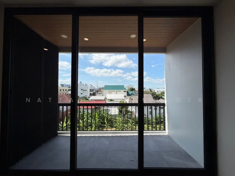 Aritier Penthouse at Ari, Bangkok, Soi Ari Samphan 7 Alley, Samsen Nai, Phaya Thai, Bangkok, 2 Bedrooms, 109 sqm, Condo For Sale, by Nattapat Reunyota, 500321894 - DDproperty.com