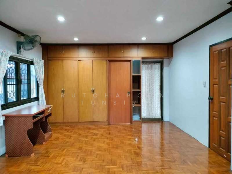 บ้านให้เช่า – ใกล้ 89 พลาซ่า เพียง 10 นาที ค่าเช่า 15,000 บาท / เดือน รหัสทรัพย์ : No.15H863, เชียงใหม่, หนองผึ้ง, สารภี, เชียงใหม่, 110 ตร.ม., บ้านเดี่ยว ให้เช่า, โดย Rutchaporn Tunsiri, 500321939 - DDproperty.com