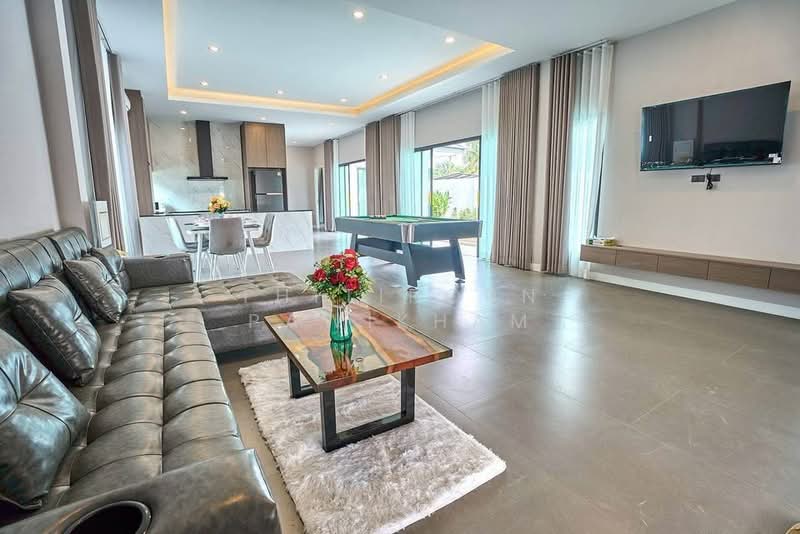 3-BR House, Chon Buri (Pattaya), Nong Pru, Bang Lamung (Pattaya), Chon Buri (Pattaya), 3 Bedrooms, 204 sqm, Single Detached House For Sale, by Thitiporn Pawikham, 500321958 - DDproperty.com