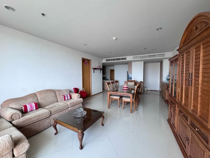 The Empire Place, Bangkok, 88 Narathiwatratchanakharin Road, Thung Maha Mek, Sathon, Bangkok, 2 Bedrooms, 115 sqm, Condo For Sale, by Nattapat Reunyota, 500321980 - DDproperty.com