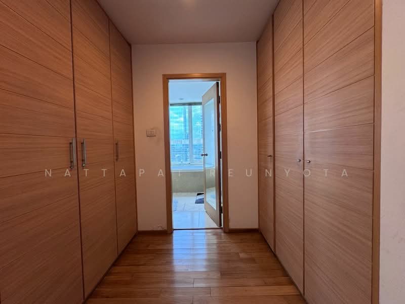 The Empire Place, Bangkok, 88 Narathiwatratchanakharin Road, Thung Maha Mek, Sathon, Bangkok, 2 Bedrooms, 115 sqm, Condo For Sale, by Nattapat Reunyota, 500321980 - DDproperty.com