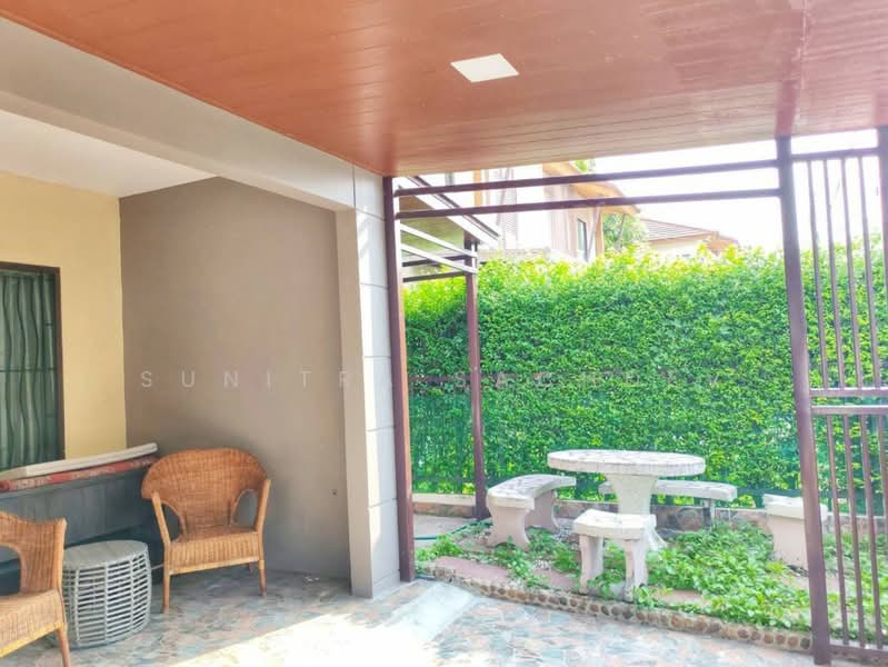 Pruksa Ville 73 Patthanakan, Bangkok, Soi Pattanakarn 38, Suan Luang, Bangkok, 2 Bedrooms, 150 sqm, Townhouse For Rent, by Sunitra Sachdev, 500322035 - DDproperty.com