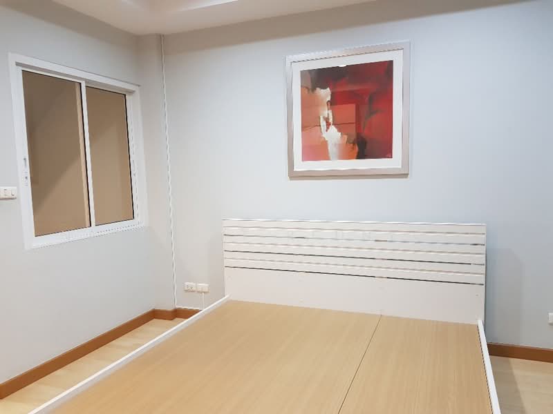 Thanapat Haus Sathorn - Narathiwas : ธนาพัฒน์ เฮ้าส์ สาทร - นราธิวาสฯ, กรุงเทพ, ซอยชื่นจิตร ถนนนนทรี, ช่องนนทรี, ยานนาวา, กรุงเทพ, 200 ตร.ม., ทาวน์เฮ้าส์ ขาย, โดย Nattapat Reunyota, 500322065 - DDproperty.com