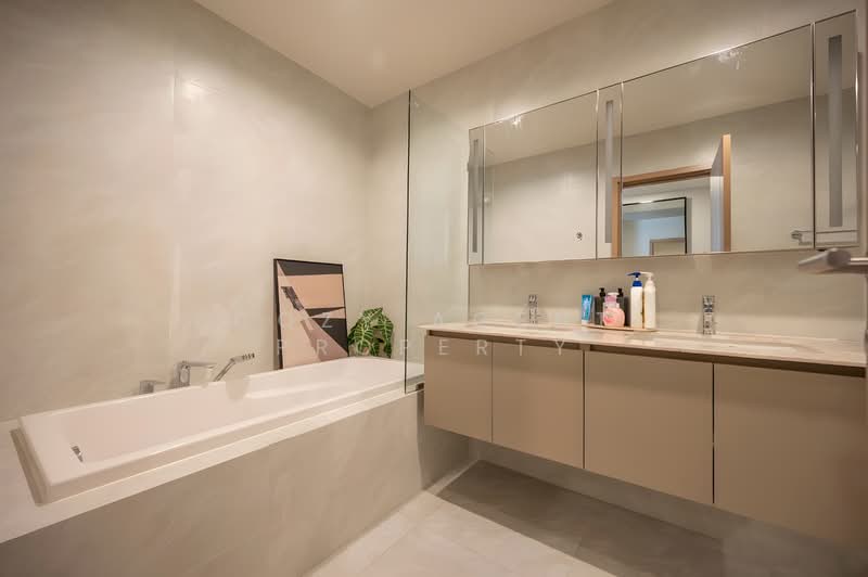 PYNN Soonvijai, Bangkok, 111 Phetchaburi Road, Bang Kapi, Huai Khwang, Bangkok, 2 Bedrooms, 137 sqm, Condo For Rent, by Cozy Agent Property, 500322073 - DDproperty.com