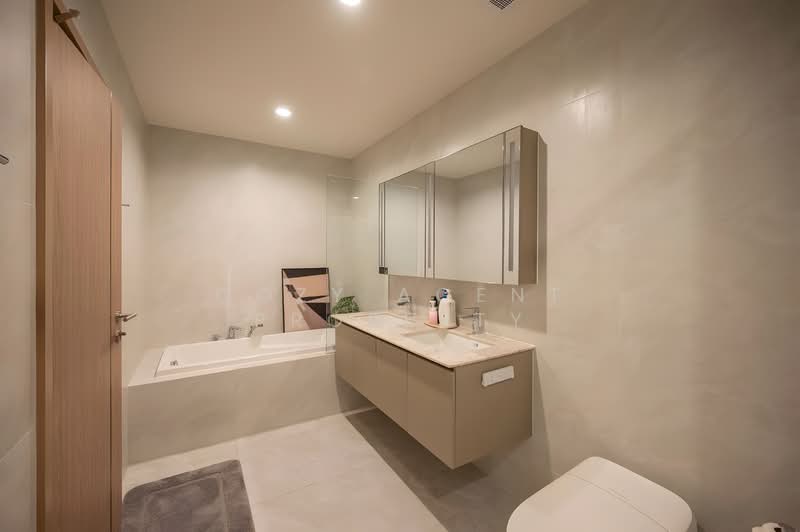 PYNN Soonvijai, Bangkok, 111 Phetchaburi Road, Bang Kapi, Huai Khwang, Bangkok, 2 Bedrooms, 137 sqm, Condo For Rent, by Cozy Agent Property, 500322073 - DDproperty.com