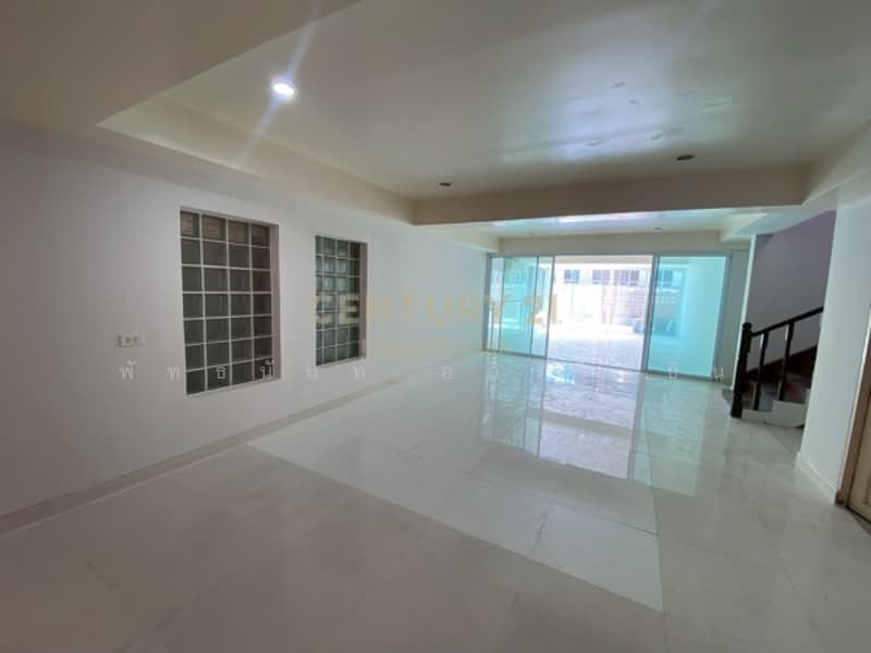 บ้านเดี่ยวใจกลางเมือง ทำเลย่านสะพานควาย, กรุงเทพ, สามเสนใน, พญาไท, กรุงเทพ, 300 ตร.ม., บ้านเดี่ยว ให้เช่า, โดย พัทธนันท์ อภิรโยธิน, 500322076 - DDproperty.com