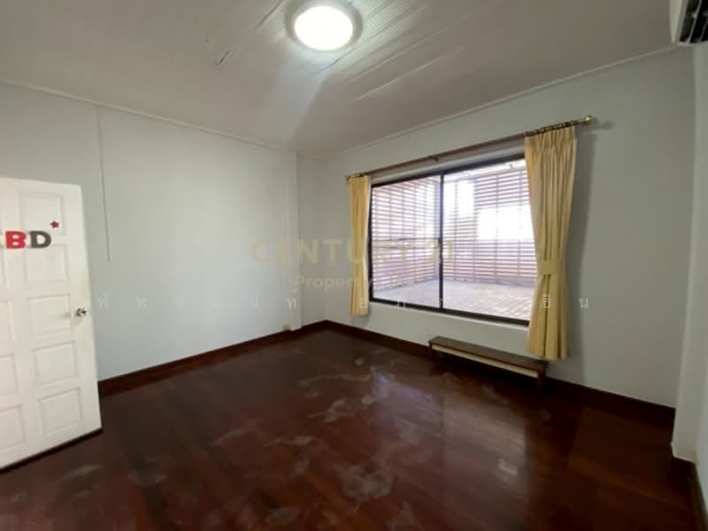 บ้านเดี่ยวใจกลางเมือง ทำเลย่านสะพานควาย, กรุงเทพ, สามเสนใน, พญาไท, กรุงเทพ, 300 ตร.ม., บ้านเดี่ยว ให้เช่า, โดย พัทธนันท์ อภิรโยธิน, 500322076 - DDproperty.com