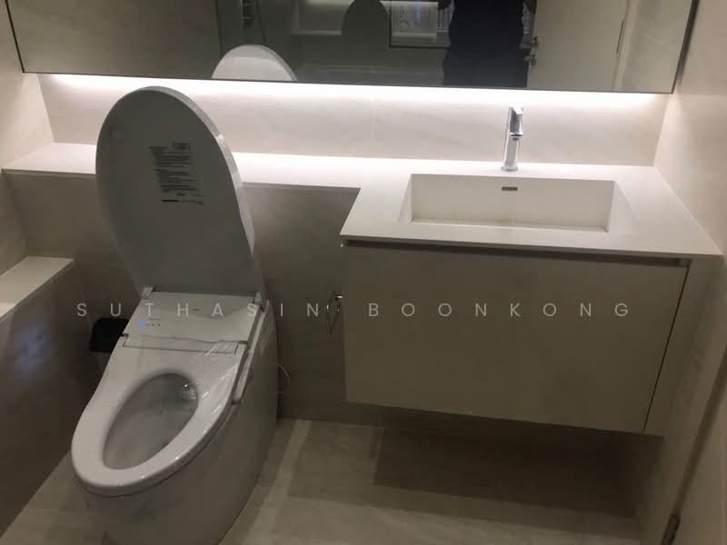 The Strand Thonglor, Bangkok, 36 Soi Sukhumvit 55, Khlong Tan Nua, Watthana, Bangkok, 2 Bedrooms, 80 sqm, Condo For Rent, by Suthasin Boonkong, 500322082 - DDproperty.com