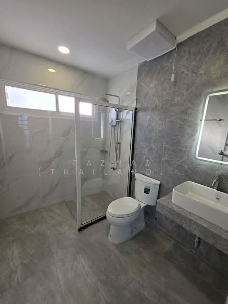 Newly Renovated 4BR House in Chalong Phuket Near Central and Beaches, Phuket, Chalong, Muang Phuket, Phuket, 4 Bedrooms, 156 sqm, Single Detached House For Sale, by Fazwaz (Thailand) Co., Ltd., 500322143 - DDproperty.com