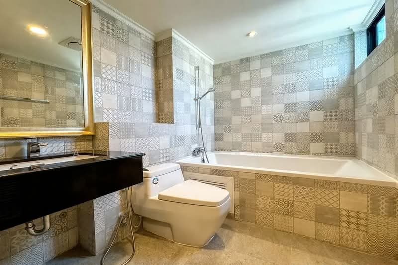 Shanti Sadan, Bangkok, 28 Sukhumvit 59, Khlong Tan Nua, Watthana, Bangkok, 3 Bedrooms, 285 sqm, Condo For Rent, by Ailada Ngamsri, 500322146 - DDproperty.com