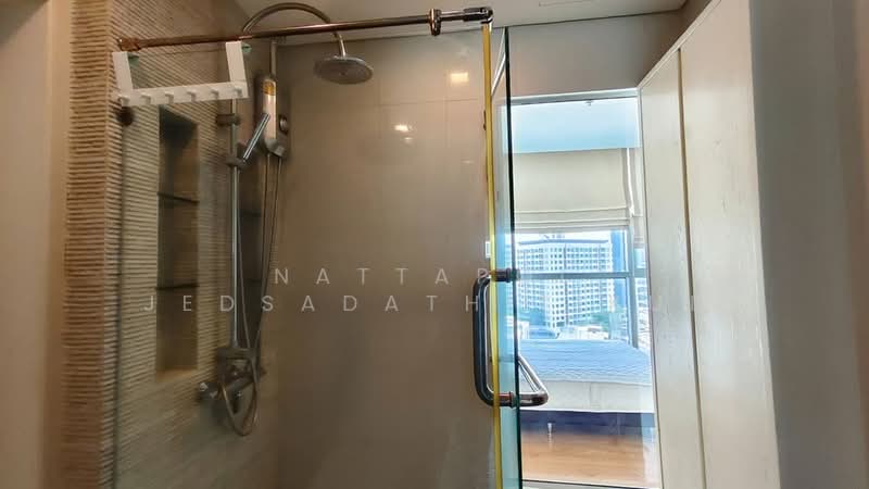 Le Luk Condominium, Bangkok, 1599 291 Sukhumvit Rd, Phra Kanong Nua, Watthana, Bangkok, 1 Bedroom, 52 sqm, Condo For Rent, by Nattapol Jedsadathitikul, 500322160 - DDproperty.com