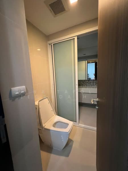 Rhythm Sukhumvit 44/1, Bangkok, Sukhumvit Road, Phra Kanong, Khlong Toei, Bangkok, 1 Bedroom, 35 sqm, Condo For Rent, by Nattapol Jedsadathitikul, 500322178 - DDproperty.com