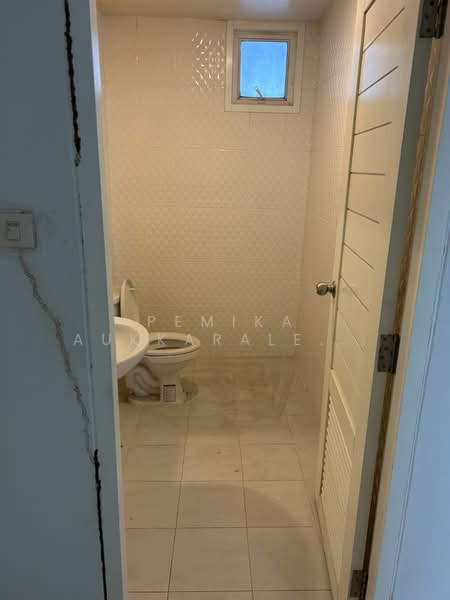 4-BR Townhouse, Bangkok, Phlapphla, Wang Thonglang, Bangkok, 4 Bedrooms, 360 sqm, Townhouse For Sale, by Pemika Aukkaraleekul, 500322255 - DDproperty.com