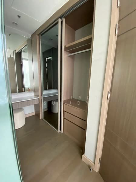 The Esse at Singha Complex, Bangkok, 1788 New Petchaburi Rd, Khlongtoei Nua, Watthana, Bangkok, 1 Bedroom, 48 sqm, Condo For Rent, by Kittitach Sukjoy, 500322280 - DDproperty.com