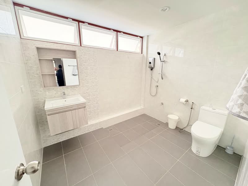 undefined, Bangkok, Suriyawong, Bang Rak, Bangkok, 4 Bedrooms, 124 sqm, Townhouse For Sale, by Nattapat Reunyota, 500322291 - DDproperty.com