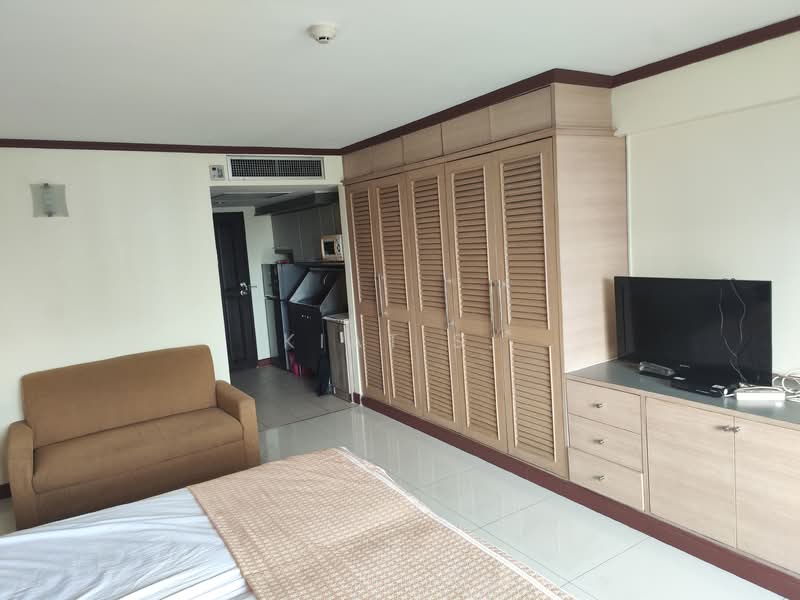 Omni Tower Sukhumvit Nana, Bangkok, 69 Sukhumvit 4 Alley, Khlong Toei, Bangkok, Studio, 32 sqm, Condo For Sale, by kiat S., 500322319 - DDproperty.com