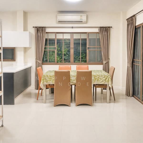 Burasiri Ratchaphruek-Chaengwattana, Nonthaburi, Soi Bang Phlap 5, Ratchaphruek Road, Bang Phlap, Pak Kret, Nonthaburi, 3 Bedrooms, 210 sqm, Single Detached House For Rent, by Noppawan Ruangdech, 500322334 - DDproperty.com