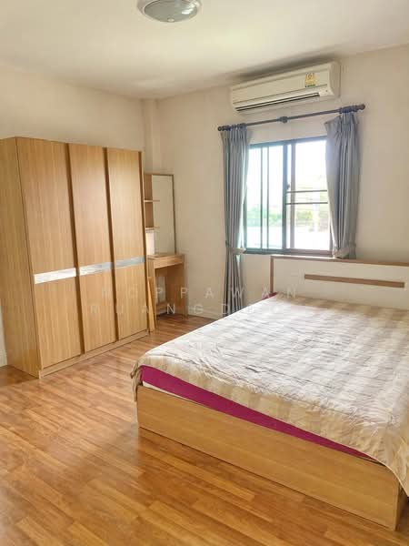 Burasiri Ratchaphruek-Chaengwattana, Nonthaburi, Soi Bang Phlap 5, Ratchaphruek Road, Bang Phlap, Pak Kret, Nonthaburi, 3 Bedrooms, 210 sqm, Single Detached House For Rent, by Noppawan Ruangdech, 500322334 - DDproperty.com
