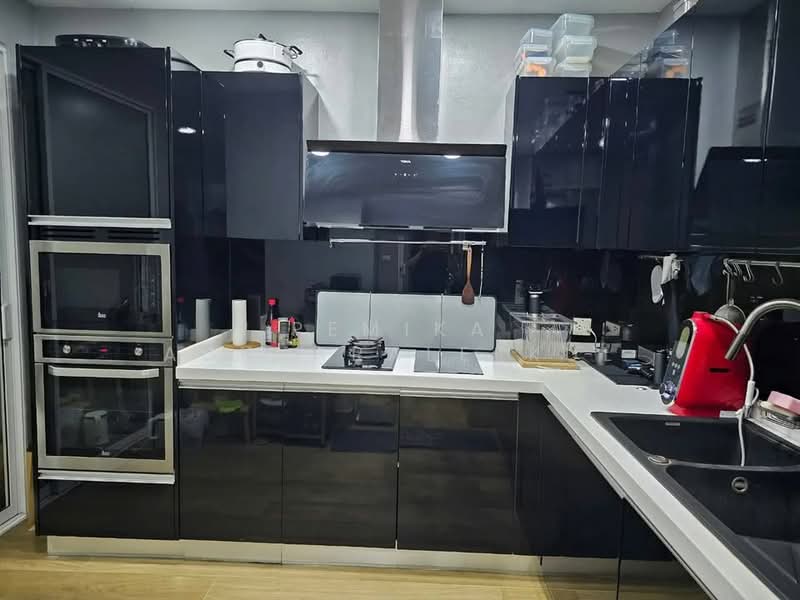 Baan Klang Muang Ladprao 87, Bangkok, Soi Ladprao 87, Khlong Chaokhun Sing, Wang Thonglang, Bangkok, 3 Bedrooms, 204 sqm, Townhouse For Sale, by Pemika Aukkaraleekul, 500322345 - DDproperty.com