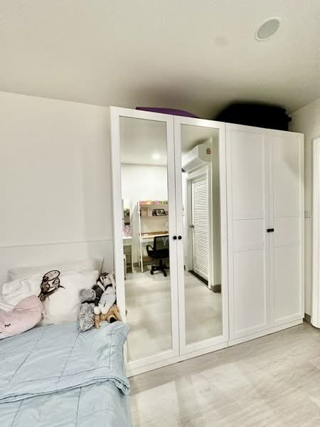 Royal Castle Sukhumvit, Bangkok, 30 Soi Sukhumvit 39, Khlongtoei Nua, Watthana, Bangkok, 3 Bedrooms, 164 sqm, Condo For Sale, by Nattapat Reunyota, 500322367 - DDproperty.com