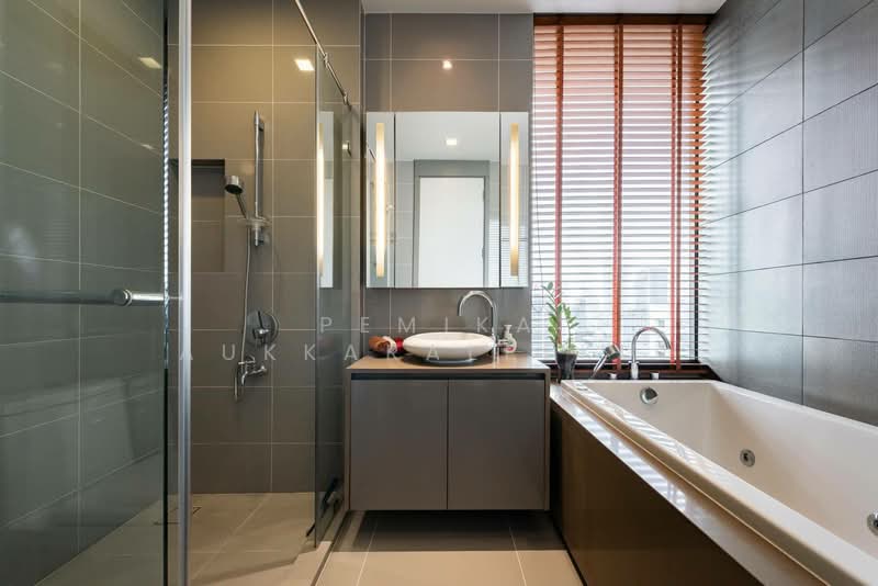 M Silom, Bangkok, 26 Narathiwas Ratchanakarin Road, Suriyawong, Bang Rak, Bangkok, 2 Bedrooms, 84 sqm, Condo For Sale, by Pemika Aukkaraleekul, 500322401 - DDproperty.com