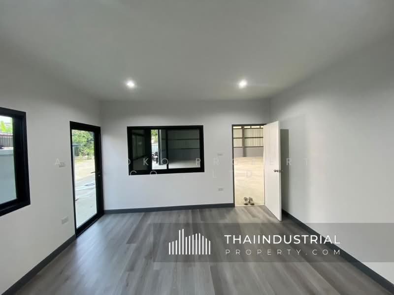 Factory or Warehouse 300 sqm for RENT at Min Buri, Min Buri, Bangkok (Property ID: AT2076R), Bangkok, Min Buri, Bangkok, , 300 sqm, Warehouse/Factory For Rent, by AT SOKO PROPERTY CO., LTD, 500322429 - DDproperty.com