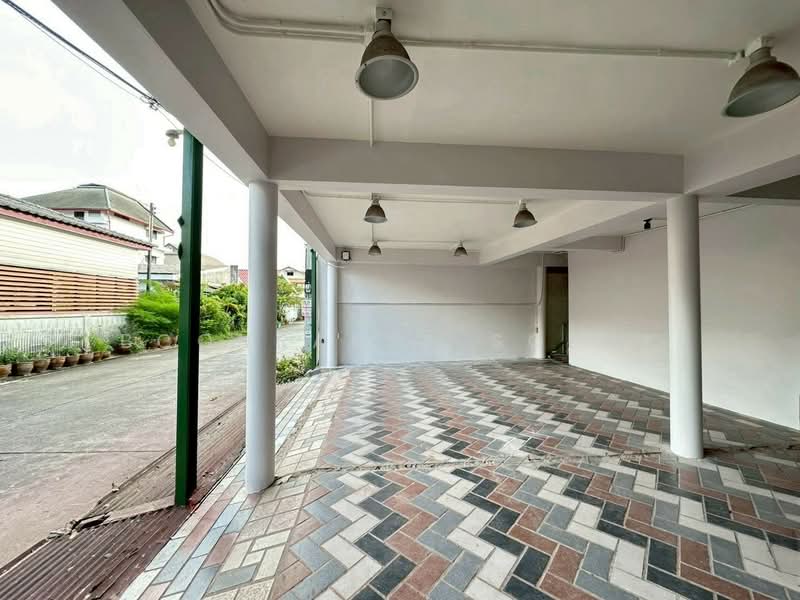บ้าน 5-ห้องนอน, กรุงเทพ, ลาดพร้าว, กรุงเทพ, 500 ตร.ม., บ้านเดี่ยว ให้เช่า, โดย Boonraksa Sopak, 500322453 - DDproperty.com