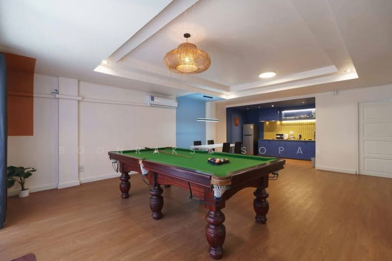 5-BR Townhouse, Bangkok, Khlong Tan Nua, Watthana, Bangkok, 5 Bedrooms, 400 sqm, Townhouse For Rent, by Boonraksa Sopak, 500322462 - DDproperty.com