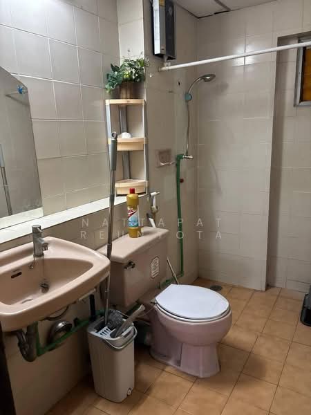 Thonglor Tower, Bangkok, Soi Thonglor, Sukhumvit 55 Road, Khlongtoei Nua, Watthana, Bangkok, 2 Bedrooms, 100 sqm, Condo For Sale, by Nattapat Reunyota, 500322492 - DDproperty.com