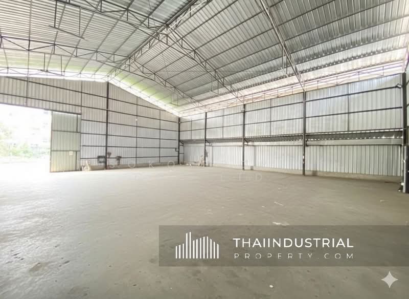 Factory or Warehouse 350 sqm for RENT at Ram Inthra, Khan Na Yao, Bangkok (Property ID: AT2078R), Bangkok, Ram Inthra, Khan Na Yao, Bangkok, , 350 sqm, Warehouse/Factory For Rent, by AT SOKO PROPERTY CO., LTD, 500322494 - DDproperty.com