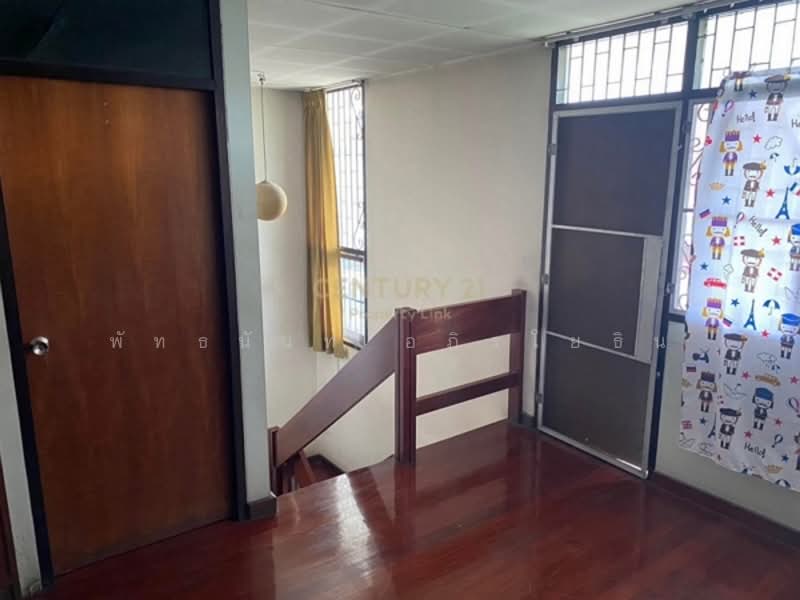 บ้านเดี่ยวไม้สักทั้งหลัง 101 ตารางวา, Bangkok, Din Daeng, Bangkok, 3 Bedrooms, 200 sqm, Single Detached House For Sale, by Pattanan Apirayothin, 500322503 - DDproperty.com