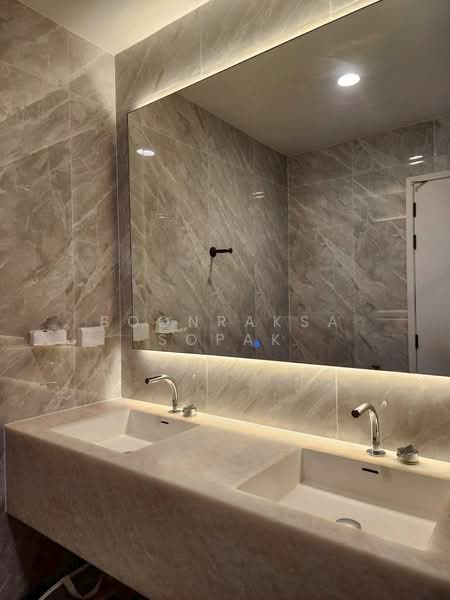 Demi Sathu 49, Bangkok, Sathupradit 49 Bang Pong pang, Bang Pong Pang, Yan Nawa, Bangkok, 3 Bedrooms, 200 sqm, Townhouse For Rent, by Boonraksa Sopak, 500322526 - DDproperty.com