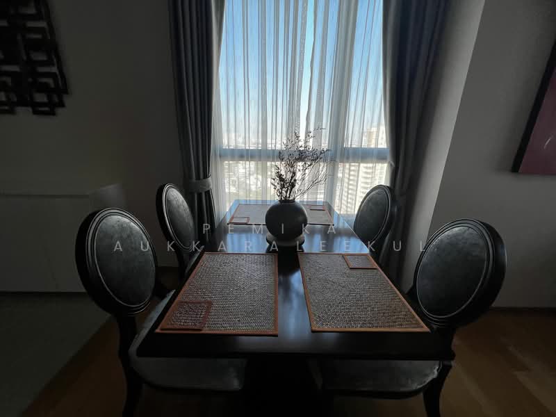 H Sukhumvit 43, Bangkok, 28 Sukhumvit 34 Road, Khlong Tan Nua, Watthana, Bangkok, 2 Bedrooms, 59 sqm, Condo For Sale, by Pemika Aukkaraleekul, 500322539 - DDproperty.com