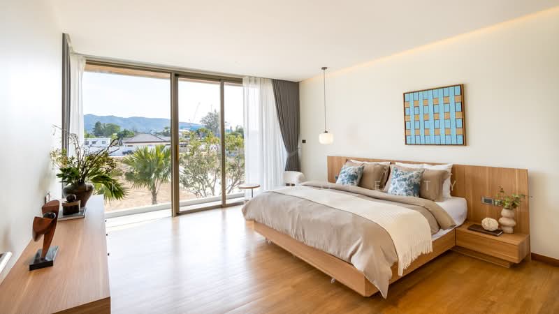 2S0257 Pool villa for sale 44,500,000 baht 4 bedroom 5 bathroom at cherngtalay, phuket, Choeng Thale, Thalang, Phuket, 4 Bedrooms, 543 sqm, Villa For Sale, by PK LIFE Property, 500322575 - DDproperty.com