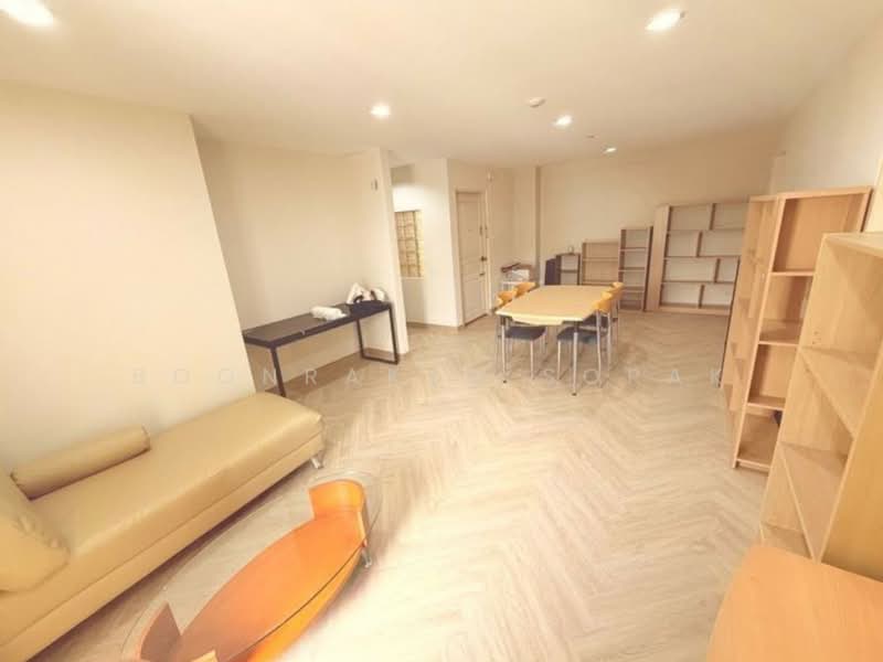Dusit Avenue, Bangkok, 123 Ratchawithi Road, Wachira Payaban, Dusit, Bangkok, 2 Bedrooms, 87 sqm, Condo For Rent, by Boonraksa Sopak, 500322604 - DDproperty.com