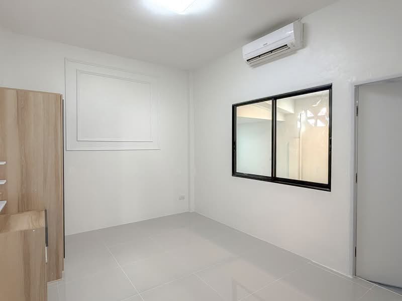 Townhouse for Sale East Pattaya Fully Furnished, Chon Buri (Pattaya), Bang Lamung, Bang Lamung (Pattaya), Chon Buri (Pattaya), 2 Bedrooms, 128 sqm, Semi-Detached House (Twin House) For Sale, by PLC real estate, 500322612 - DDproperty.com