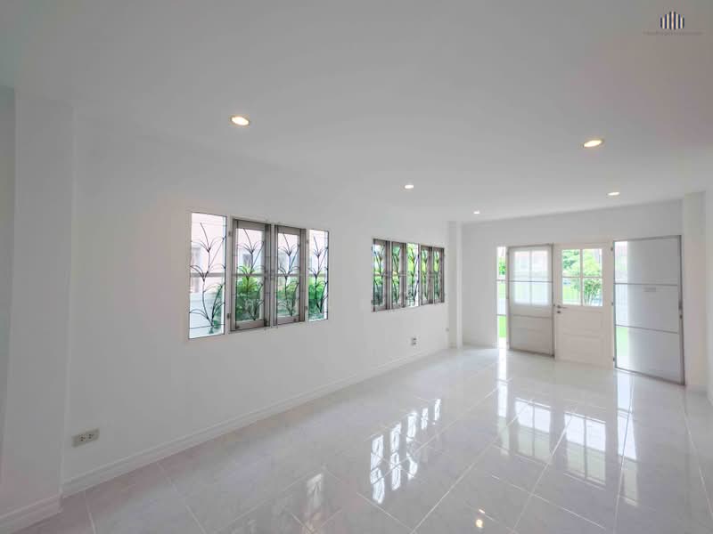 Urgent Sale! 2-Storey Detached House, 52 sq.wah, Bua Thong Thani Parkville 1, Nonthaburi, Lahan, Bang Bua Thong, Nonthaburi, 3 Bedrooms, 180 sqm, Single Detached House For Sale, by คุณโอห์ม, 500322631 - DDproperty.com