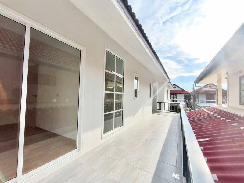 Donmuang Villa 2 : ดอนเมืองวิลล่า 2, กรุงเทพ, คลองถนน, สายไหม, กรุงเทพ, 220 ตร.ม., บ้านเดี่ยว ขาย, โดย สรภพ ยอดไชย (สีฝุ่น), 500322673 - DDproperty.com
