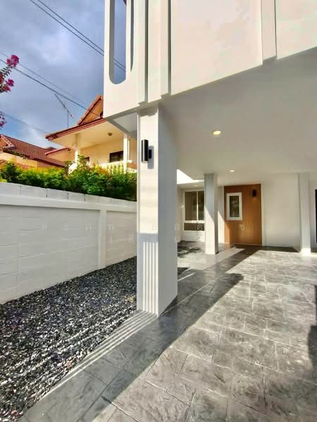 Donmuang Villa 2, Bangkok, Khlong Tanon, Sai Mai, Bangkok, 4 Bedrooms, 220 sqm, Single Detached House For Sale, by สรภพ ยอดไชย (สีฝุ่น), 500322673 - DDproperty.com