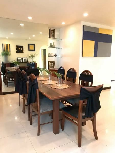 3-BR House, Bangkok, Phra Kanong Nua, Watthana, Bangkok, 3 Bedrooms, 400 sqm, Single Detached House For Rent, by Boonraksa Sopak, 500322712 - DDproperty.com