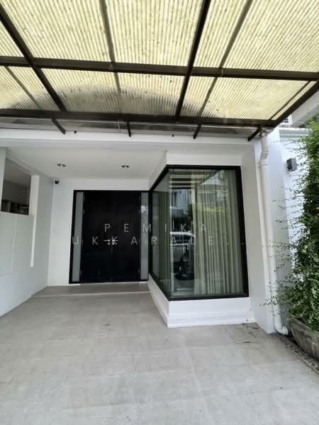 4-BR Townhouse, Bangkok, Chan Kasem, Chatuchak, Bangkok, 4 Bedrooms, 325 sqm, Townhouse For Sale, by Pemika Aukkaraleekul, 500322720 - DDproperty.com