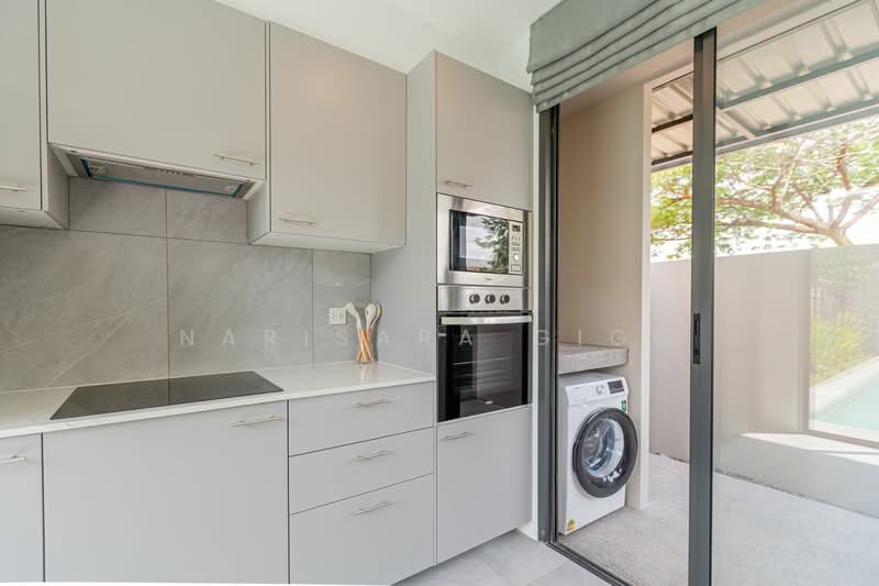 Modern Luxury 4-Bedroom Pool Villa at Kad Farang Village, Hang Dong, Chiang Mai, Ban Waen, Hang Dong, Chiang Mai, 4 Bedrooms, 204 sqm, Villa For Sale, by Narisara Gigg, 500322752 - DDproperty.com