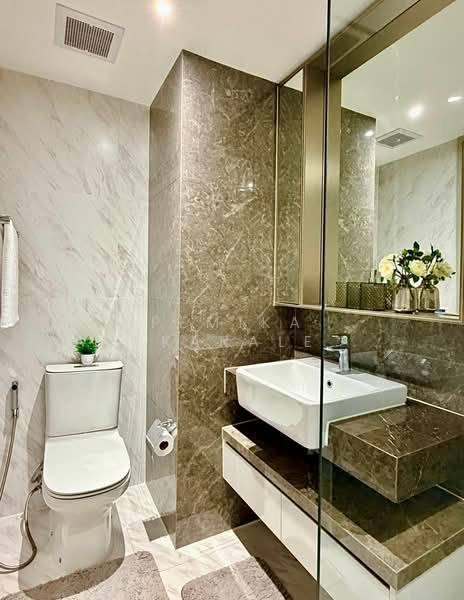 Fynn Asoke, Bangkok, 28 Sukhumvit 10 Alley, Khlong Toei, Bangkok, 1 Bedroom, 35 sqm, Condo For Sale, by Pemika Aukkaraleekul, 500322778 - DDproperty.com