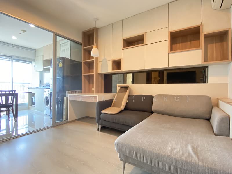 Rhythm Sathorn-Narathiwas, Bangkok, 651 Naradhiwas Rajanagarindra Road, Thung Maha Mek, Sathon, Bangkok, 1 Bedroom, 38 sqm, Condo For Rent, by Janyanan (Pang), 500322801 - DDproperty.com