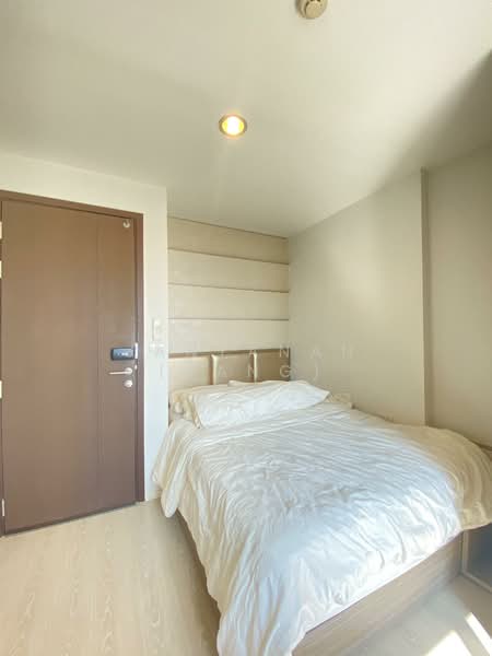 Rhythm Sathorn-Narathiwas, Bangkok, 651 Naradhiwas Rajanagarindra Road, Thung Maha Mek, Sathon, Bangkok, 1 Bedroom, 38 sqm, Condo For Rent, by Janyanan (Pang), 500322801 - DDproperty.com